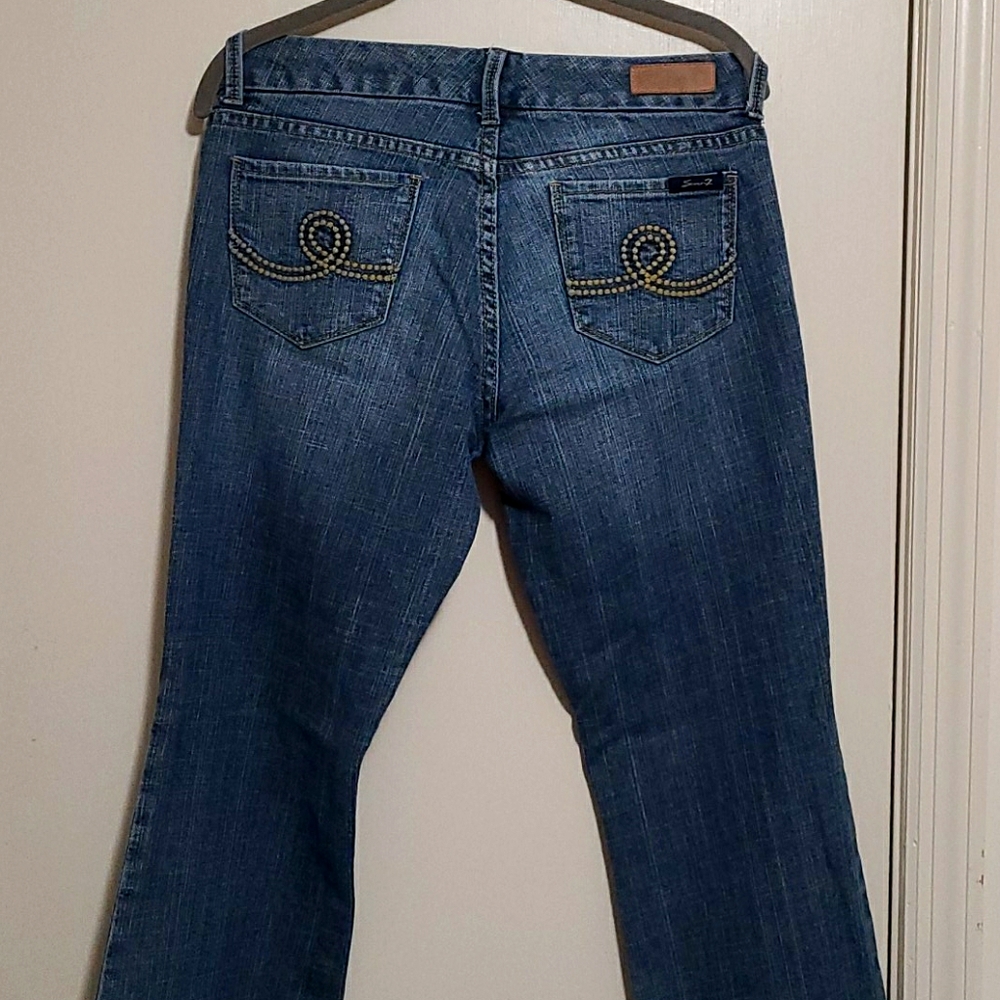 Seven jeans